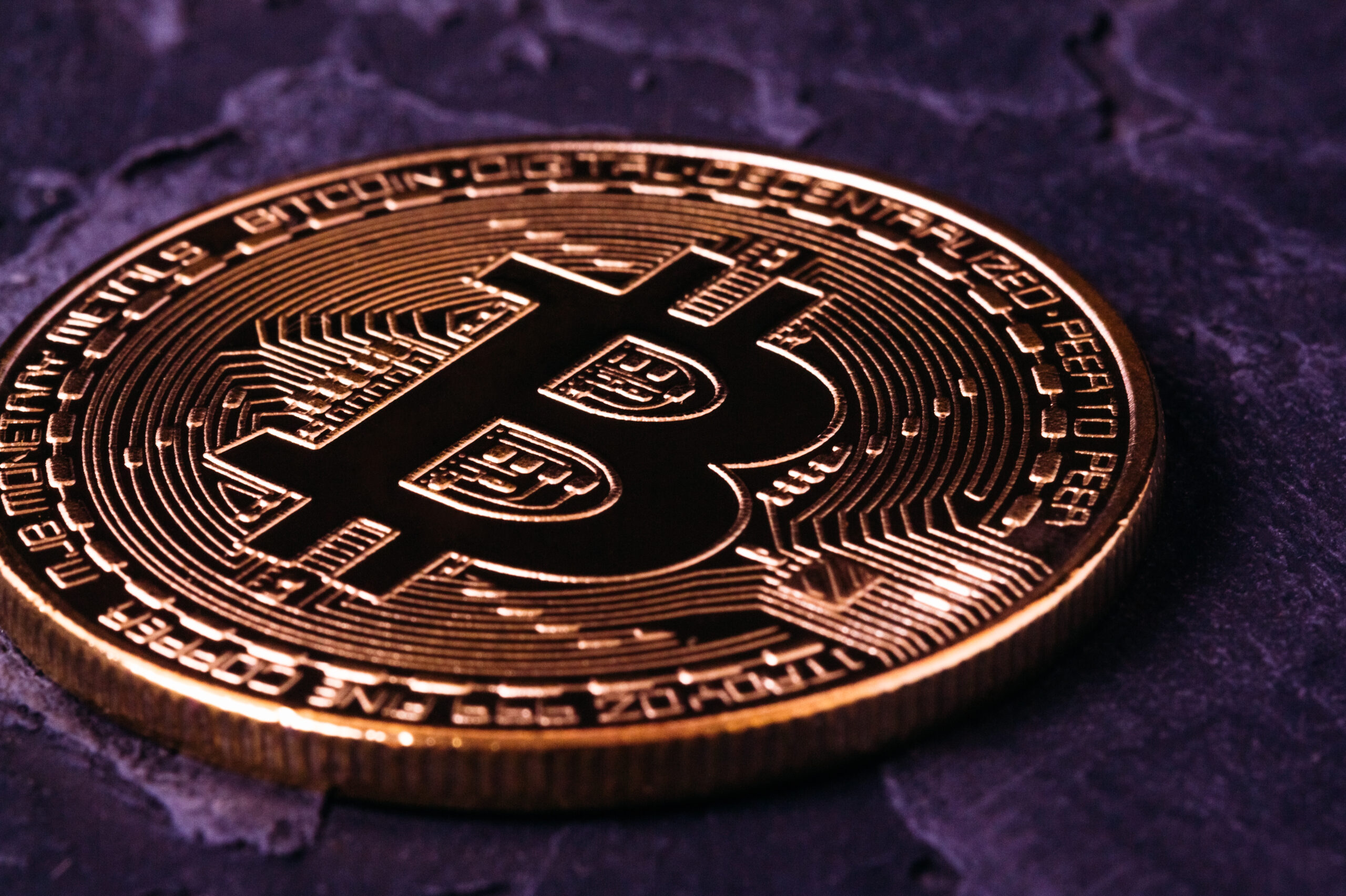 Биткоин как новый глобальный стандарт: прогноз Чарльза Хоскинсона