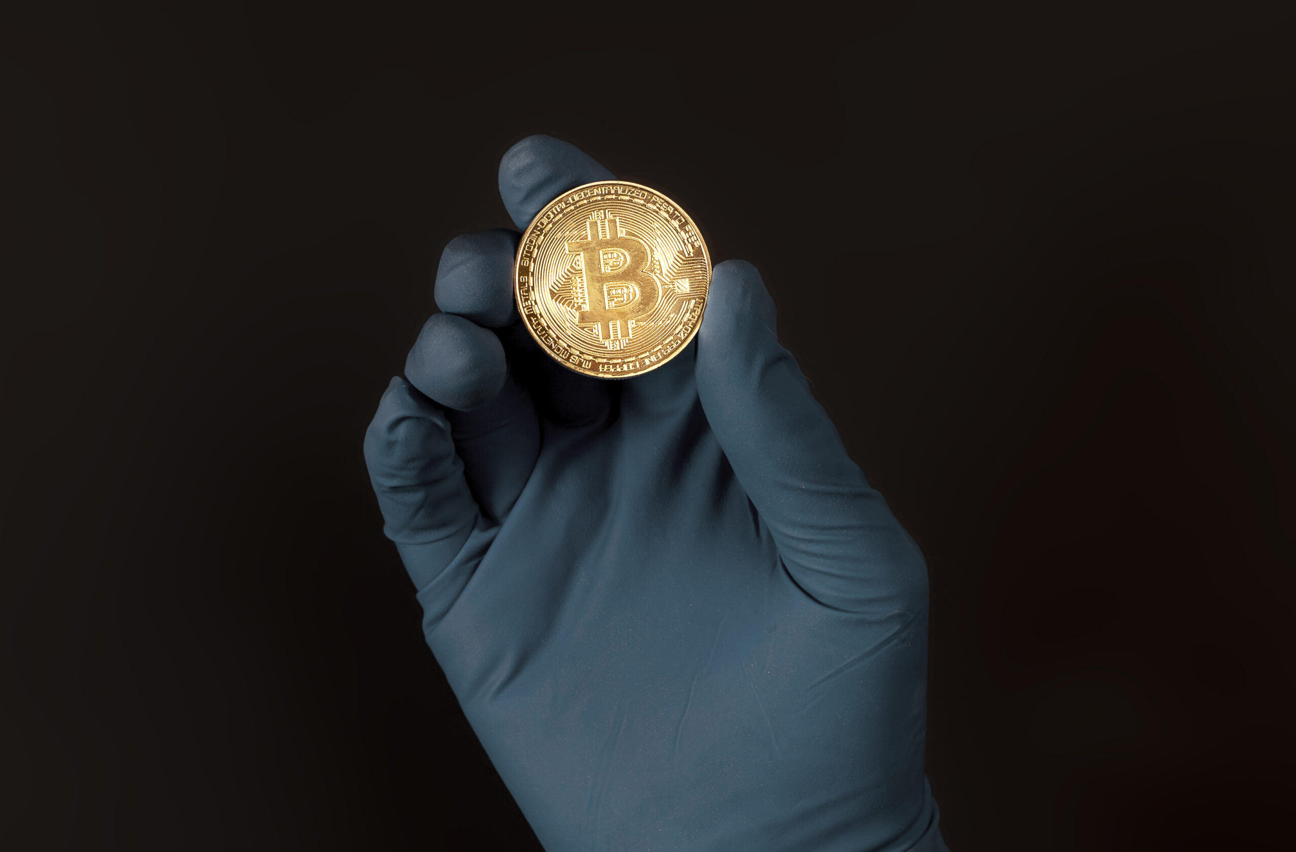 Почему опытные аналитики видят риск для Bitcoin: разбор позиции Питера Брандта