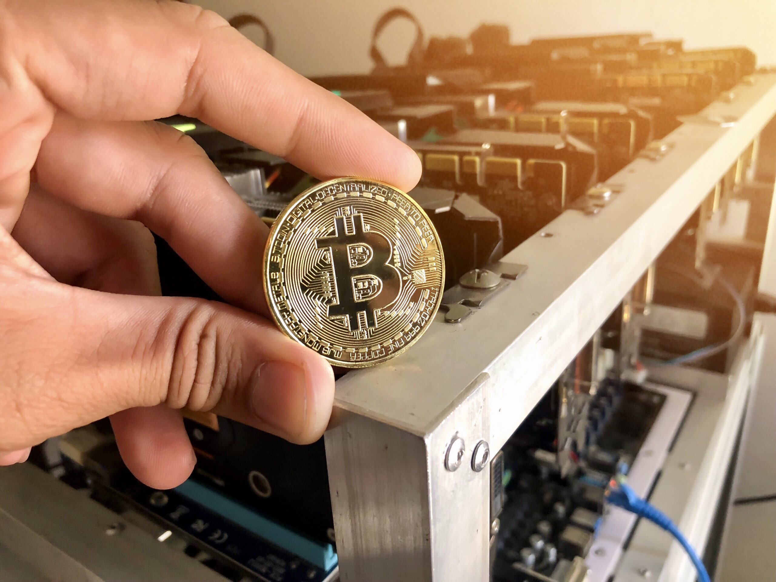 MicroBT M70 — новое поколение майнеров в условиях падения hashprice