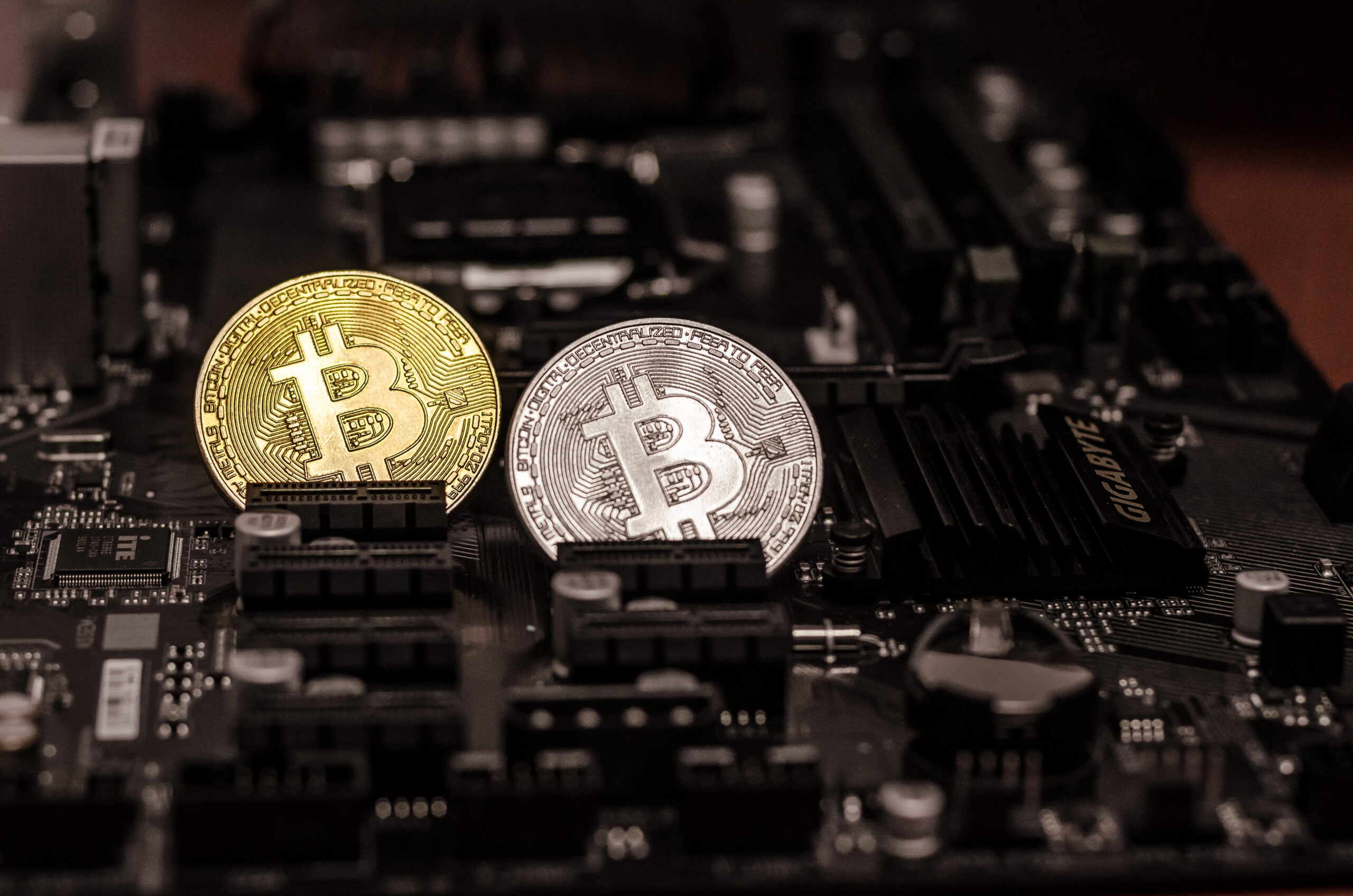 Bitdeer усиливает позиции на глобальном рынке через расширение в США